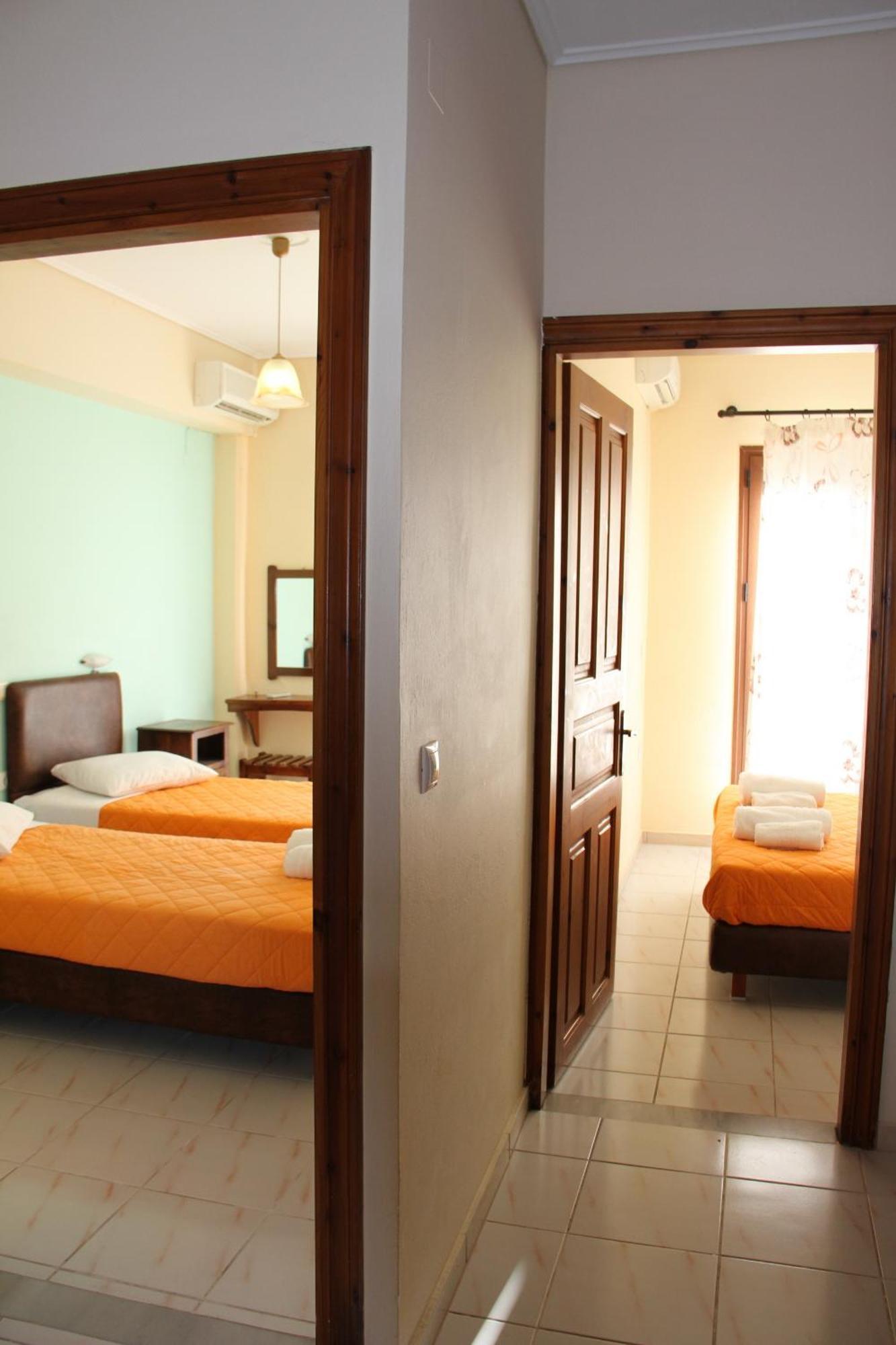 Vicky Apartments Nikiana Rum bild